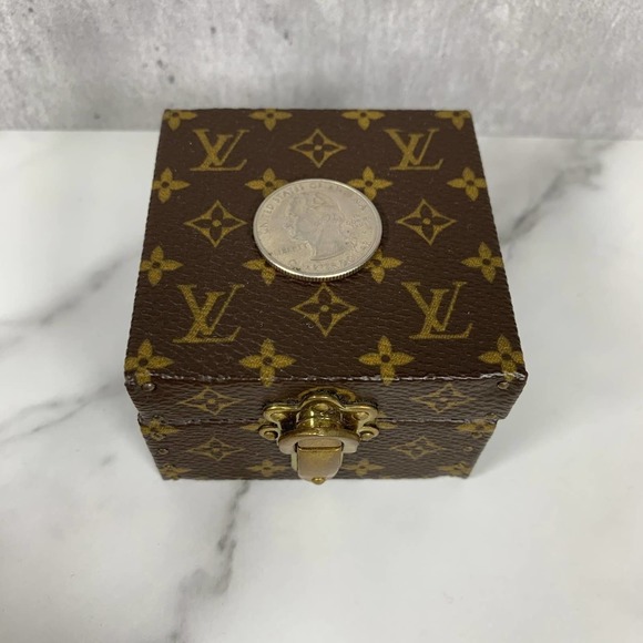 Louis Vuitton Monogram Ring Box Trunk Case LV Mini Clutch Gold Vintage Brown - Picture 5 of 15